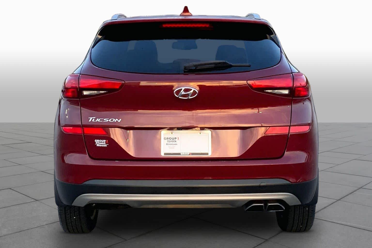 Used 2020 Gemstone Red Hyundai SEL image 5
