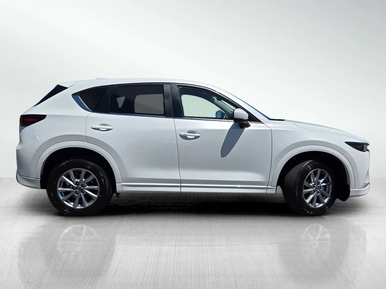 Certified Used 2025 White Metallic Mazda 2.5 S Select Package image 3