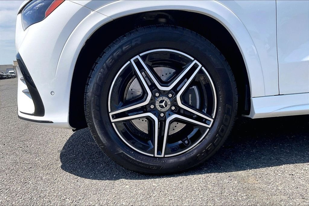 2026 Mercedes-Benz GLE GLE450 - Photo 8