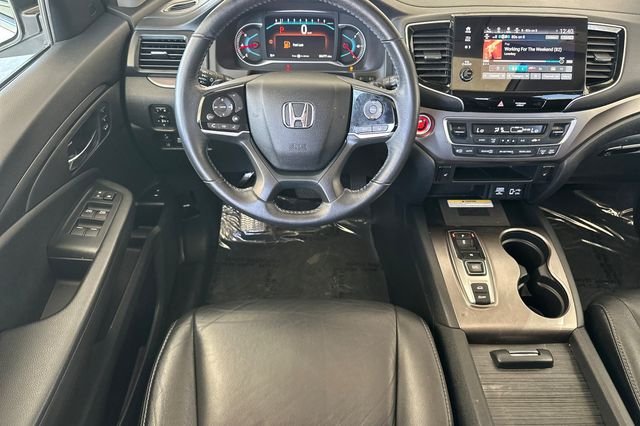 Used 2022 Platinum White Pearl Honda Special Edition image 16