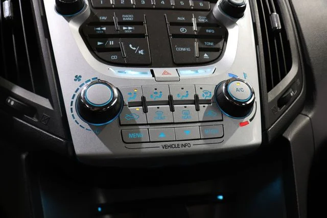 Used 2014 Blue Metallic Chevrolet LS image 20