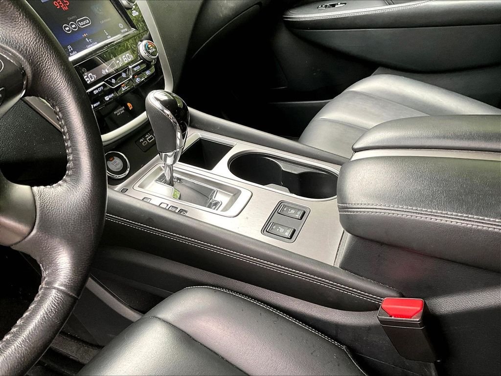 Used 2023 White Nissan SV image 14