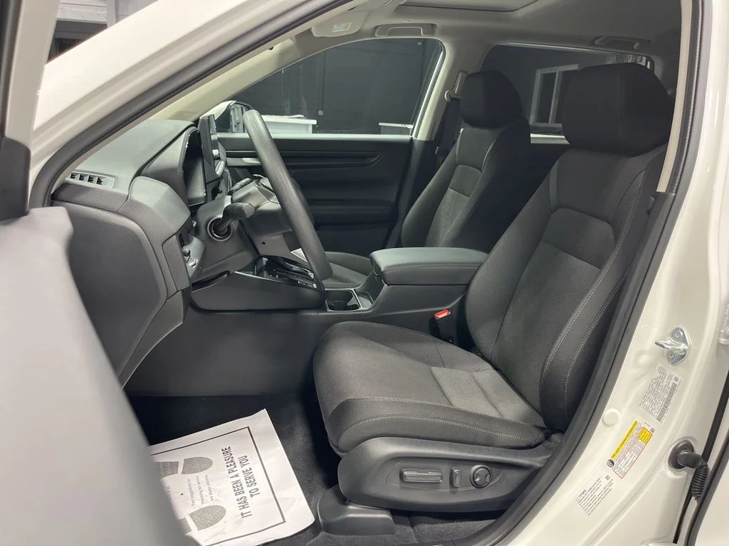 Used 2026 Platinum White Pearl Honda EX image 12