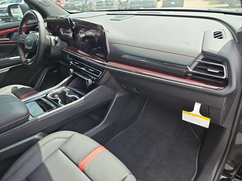 New 2026 Mosaic Black Metallic Chevrolet RS image 21