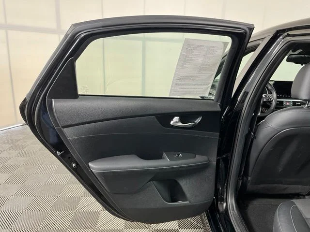 Used 2023 Black Kia GT-Line image 32