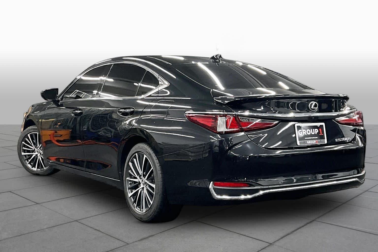 Certified Used 2025 Caviar Lexus  image 12