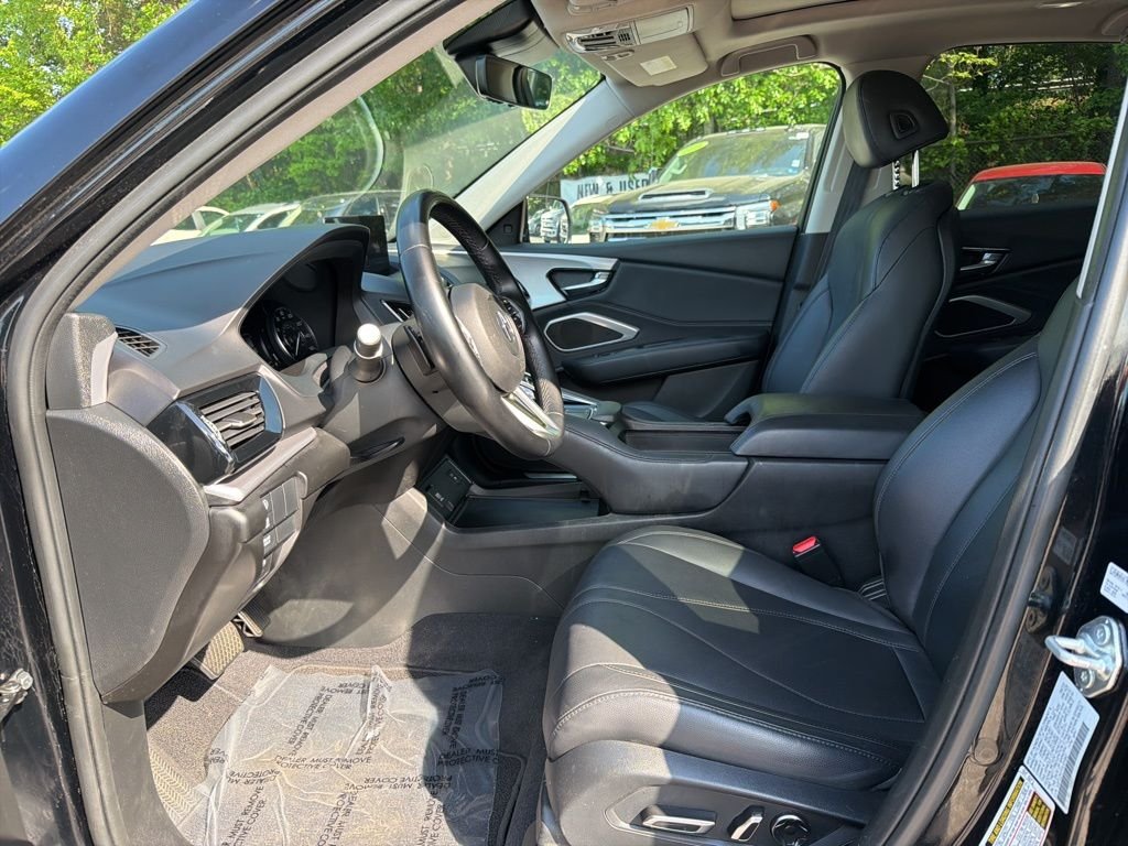 Used 2023  Acura Base image 15
