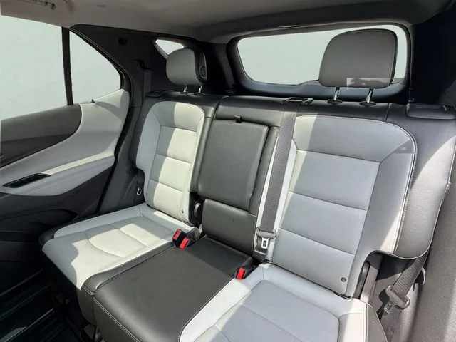 Used 2019 White Chevrolet Premier image 18