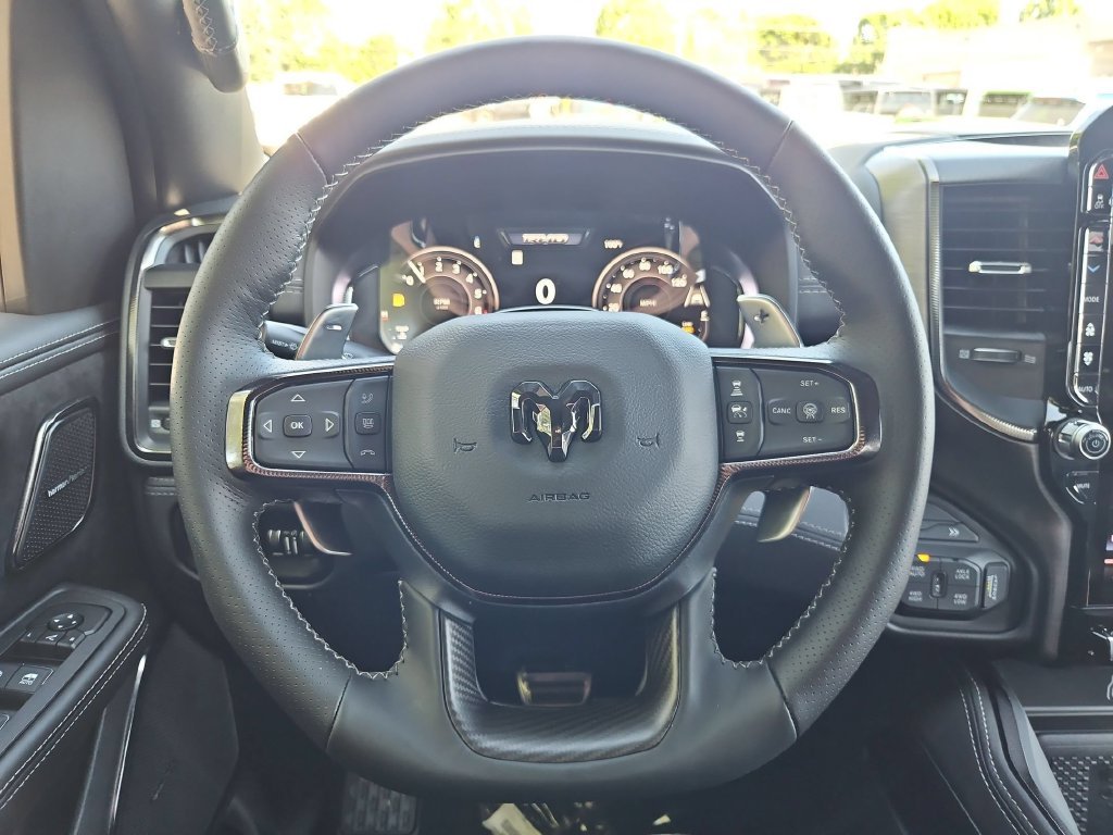 New 2026 Diamond Black Crystal Pearl-Coat Exterior Paint RAM RHO image 20