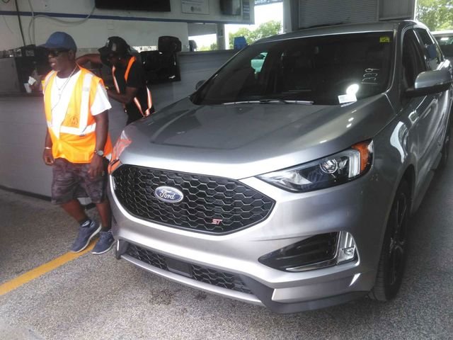 2023 Ford Edge ST AWD's photo