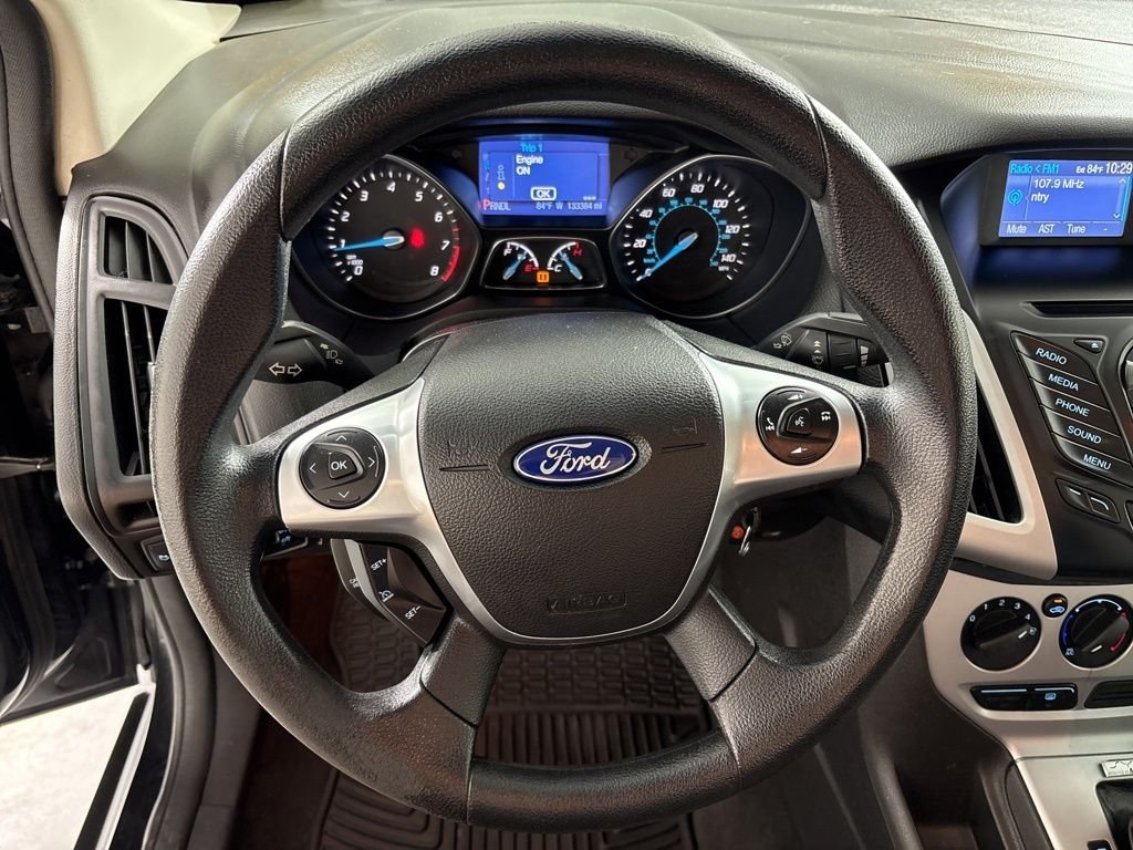 Used 2014 Black Ford SE image 24