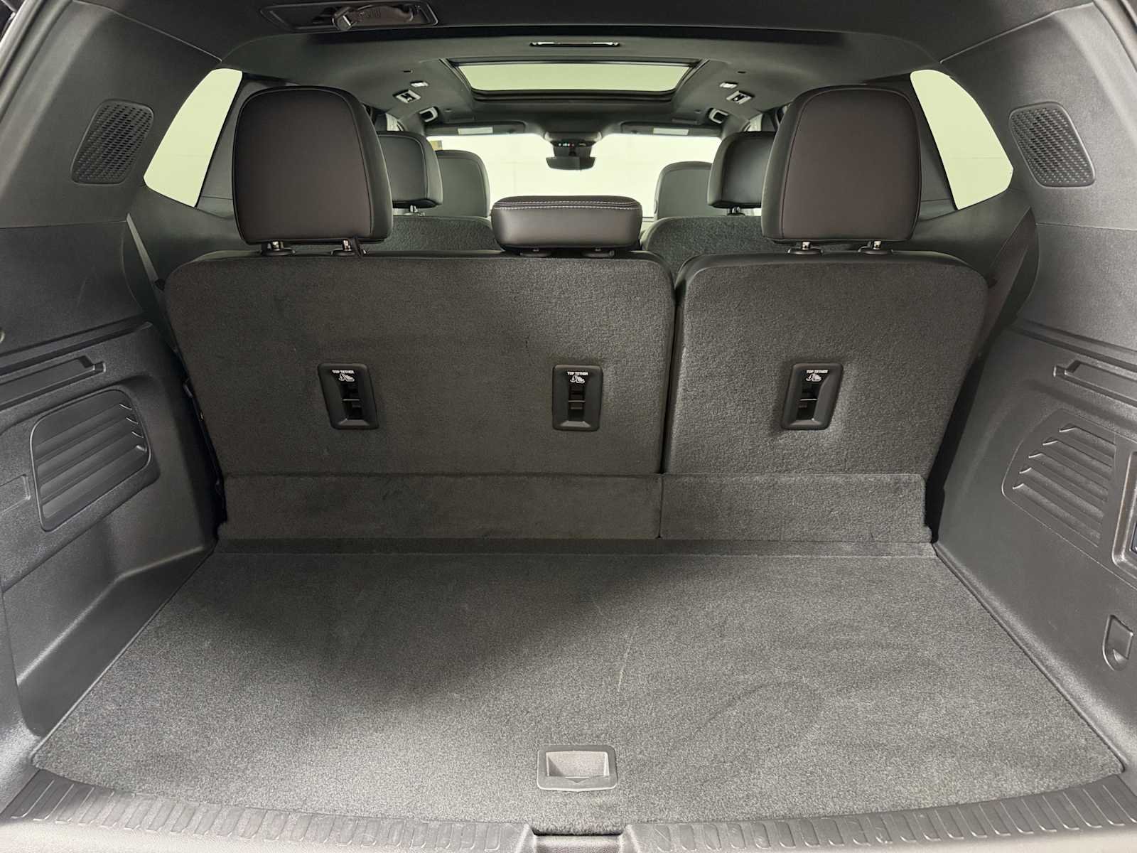 2026 Buick Enclave Sport Touring - Photo 18