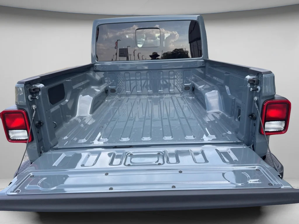 2025 Jeep Gladiator Sport S - Photo 32