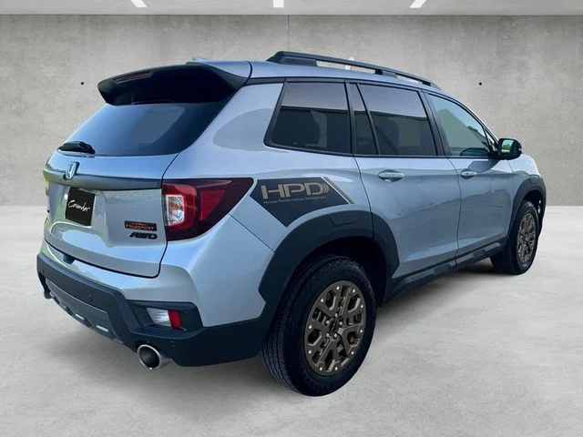 Used 2023 Silver Honda TrailSport image 16