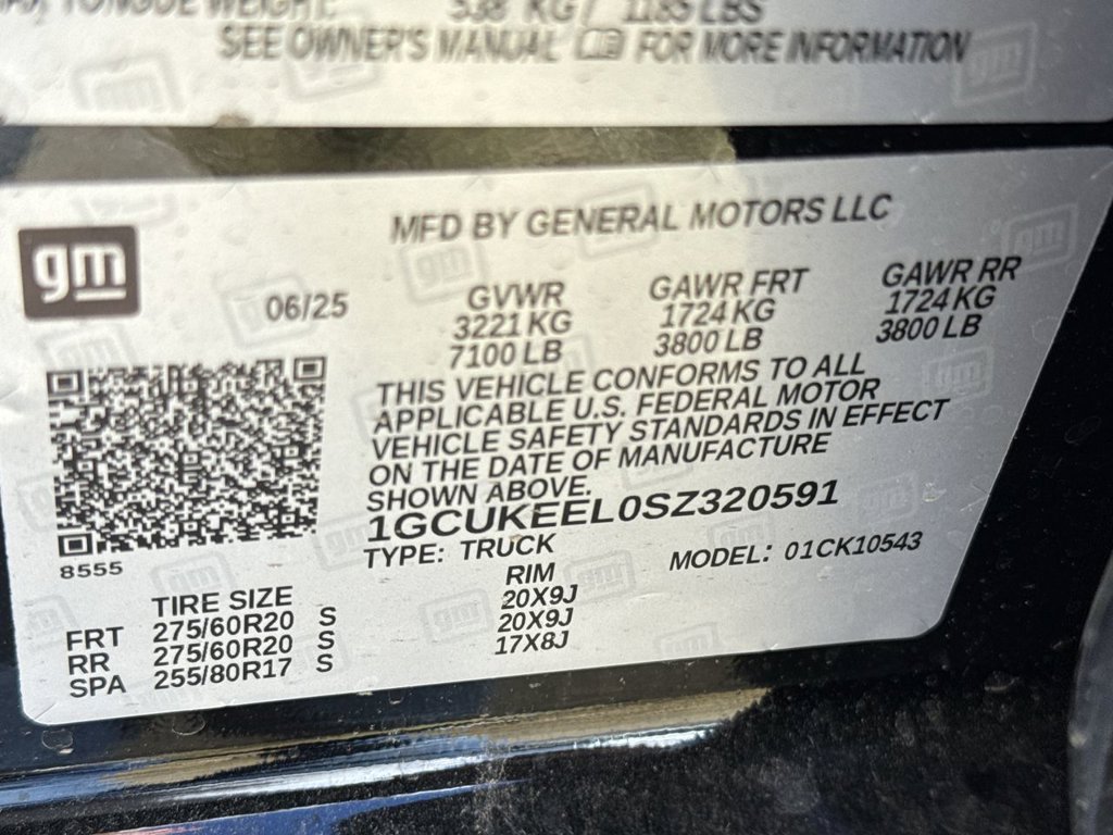 Used 2025 Black Chevrolet RST image 36