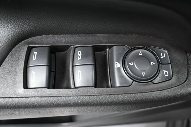 Used 2021 MOSAIC BLACK METALLIC Chevrolet LT image 12