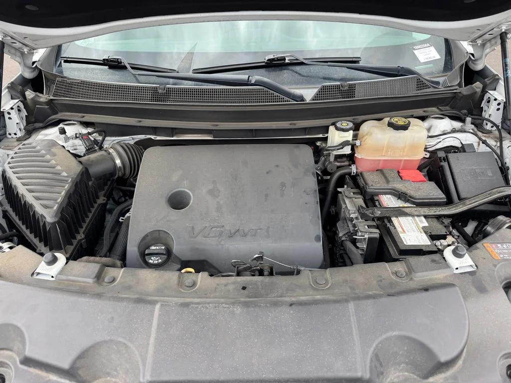 Used 2020 White Chevrolet LS image 19
