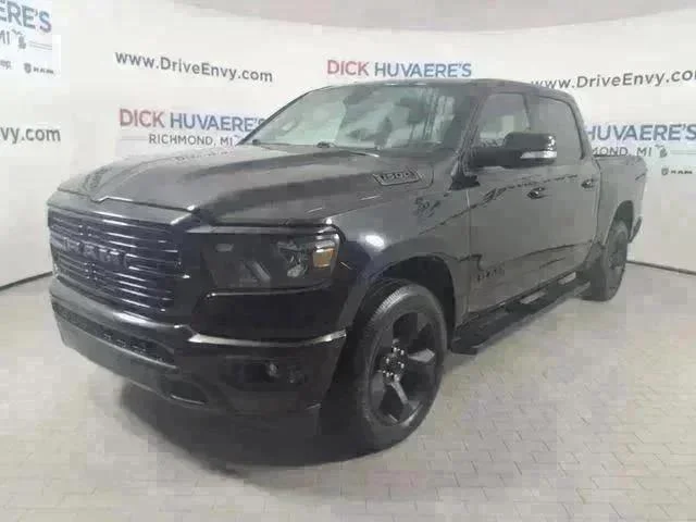 2019 RAM 1500 Big Horn/Lone Star 4x4 Crew Cab 5'7's photo