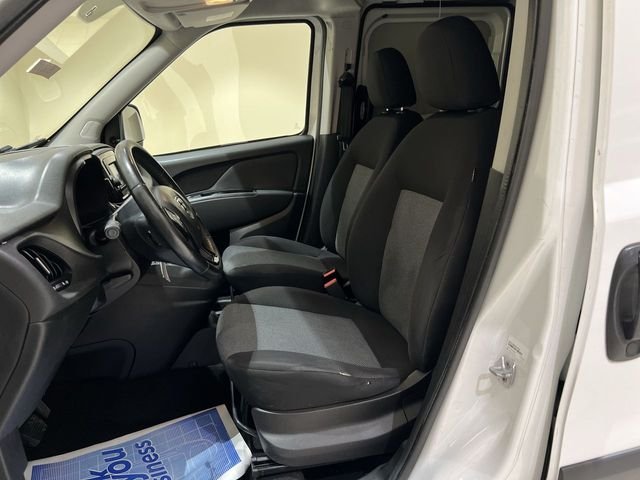 Used 2016 White Ram Tradesman image 16