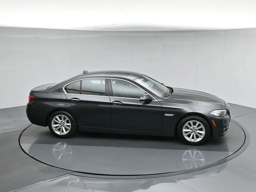 Used 2016 Gray BMW 528i image 55