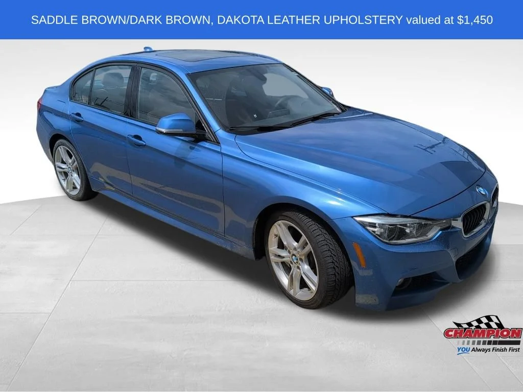 Used 2016 Blue BMW 340i xDrive image 3