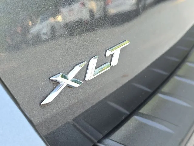 Used 2020 Gray Ford XLT image 10