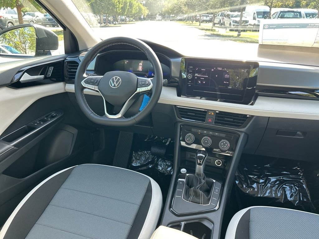 New 2026 Black Volkswagen 1.5T S image 9