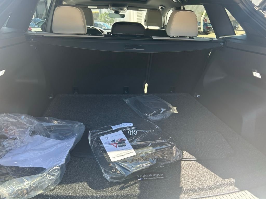 2026 Volkswagen Atlas Cross Sport SEL Premium R-LINE - Photo 42