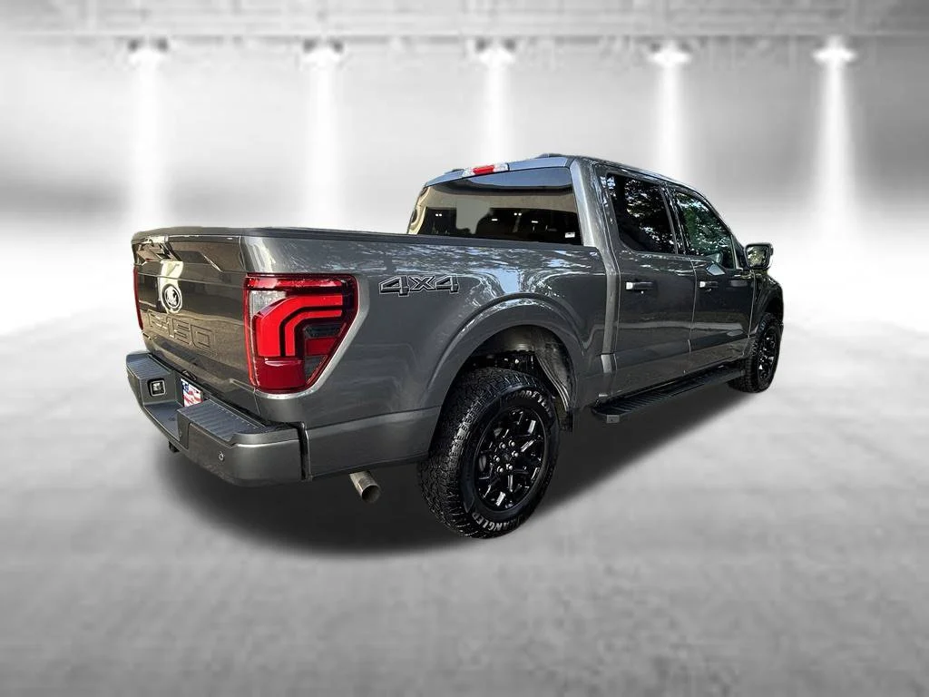 Certified Used 2026 Gray Metallic Ford Lariat image 4