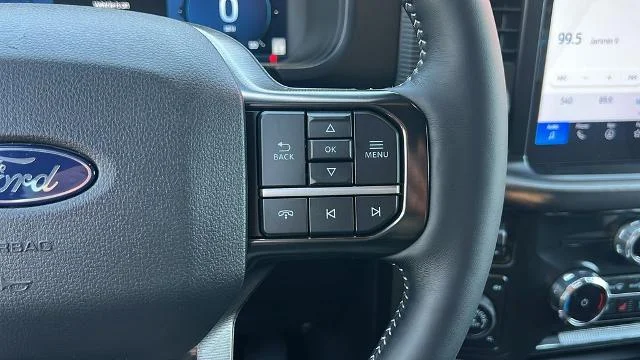 New 2026 Star White Metallic Tri-Coat Ford Platinum® image 41