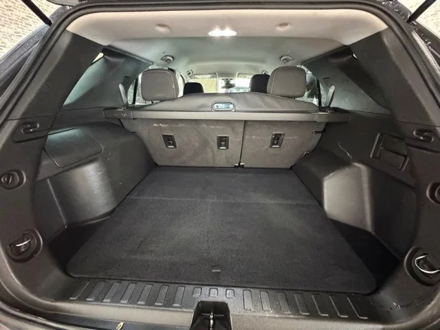 Used 2022 Gray Chevrolet LT image 11