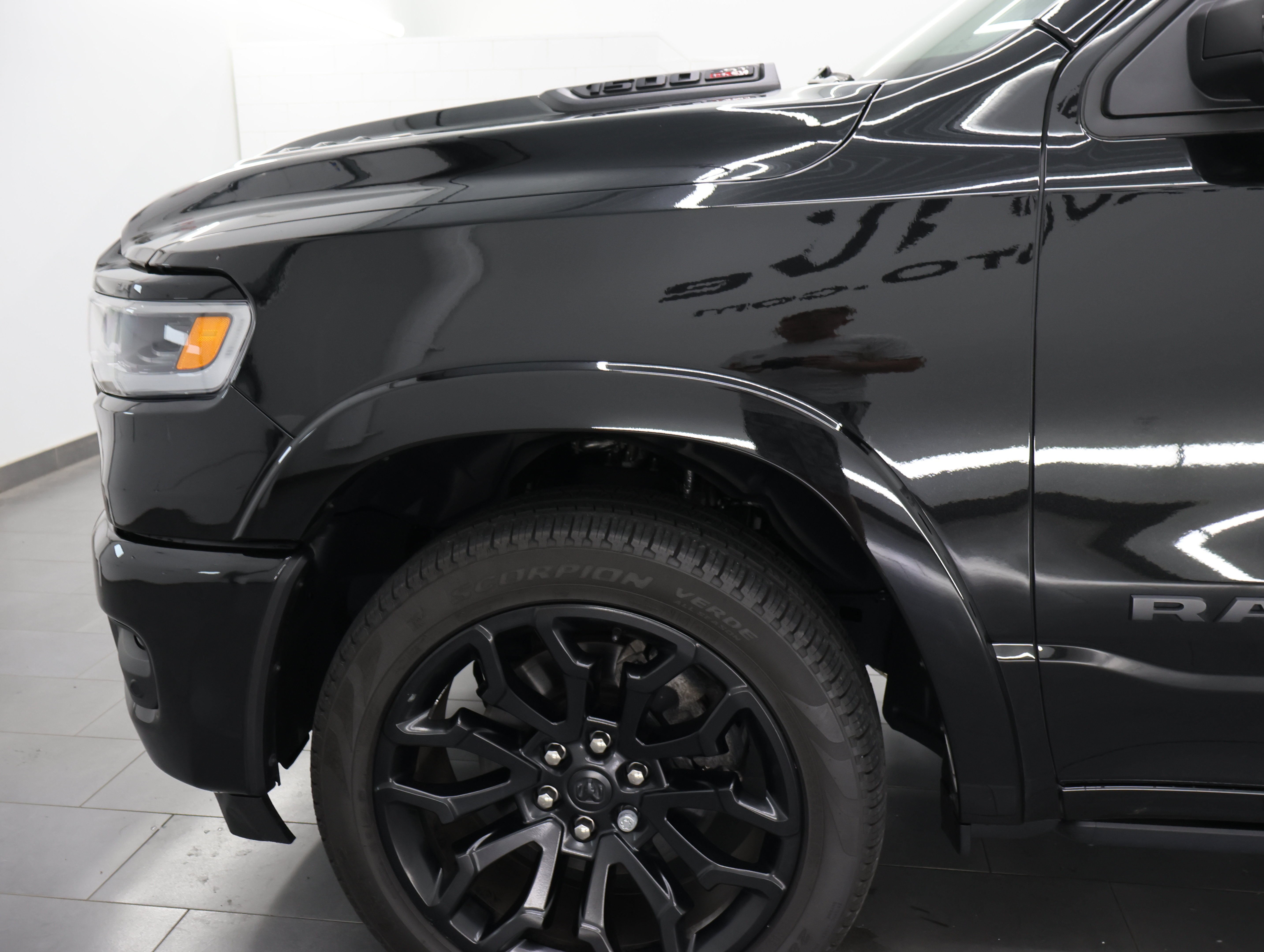 Used 2025 Diamond Black Crystal Pearlcoat Ram Limited image 38