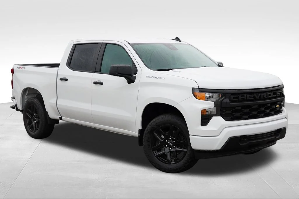 New 2026 Summit White Chevrolet Custom image 1