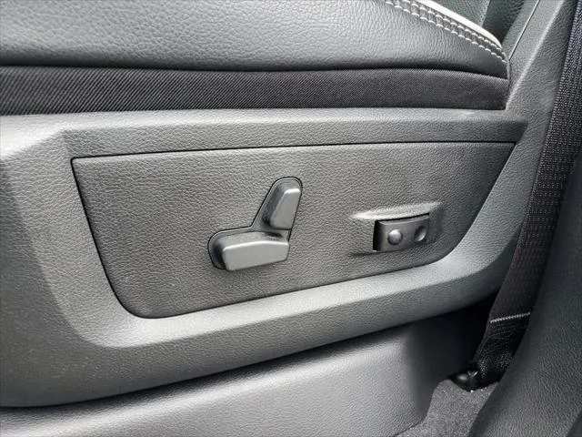 New 2026 Forged Blue Metallic Exterior Paint RAM LARAMIE image 66