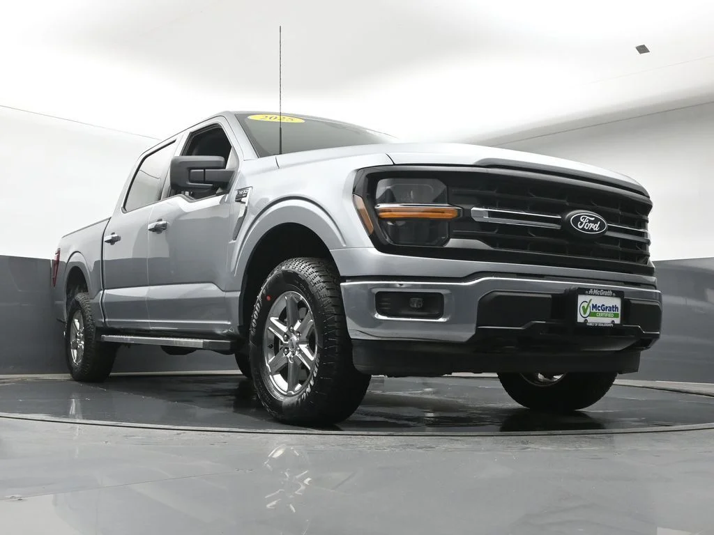 Certified Used 2025 Silver Ford XLT image 25