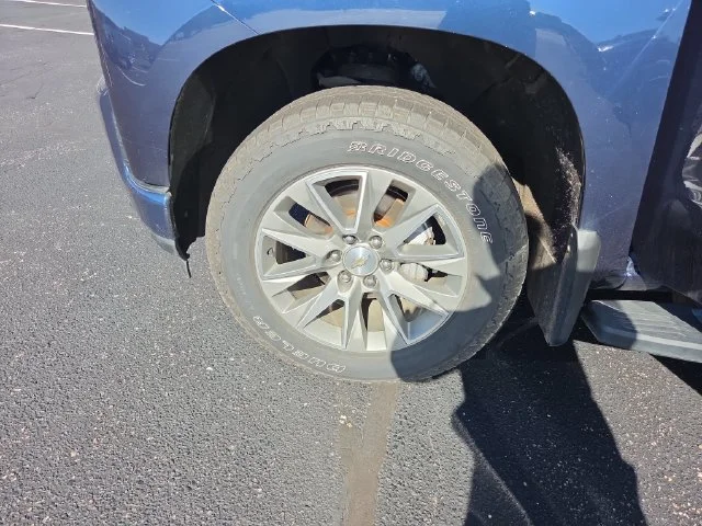 Used 2021 Blue Chevrolet High Country image 31