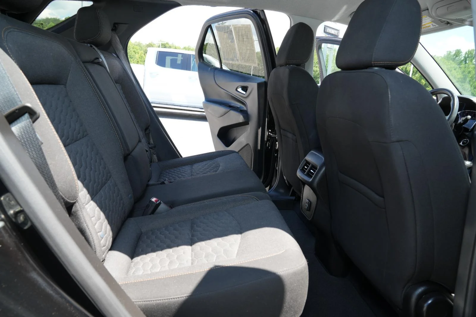 Used 2021 MOSAIC BLACK METALLIC Chevrolet LT image 36