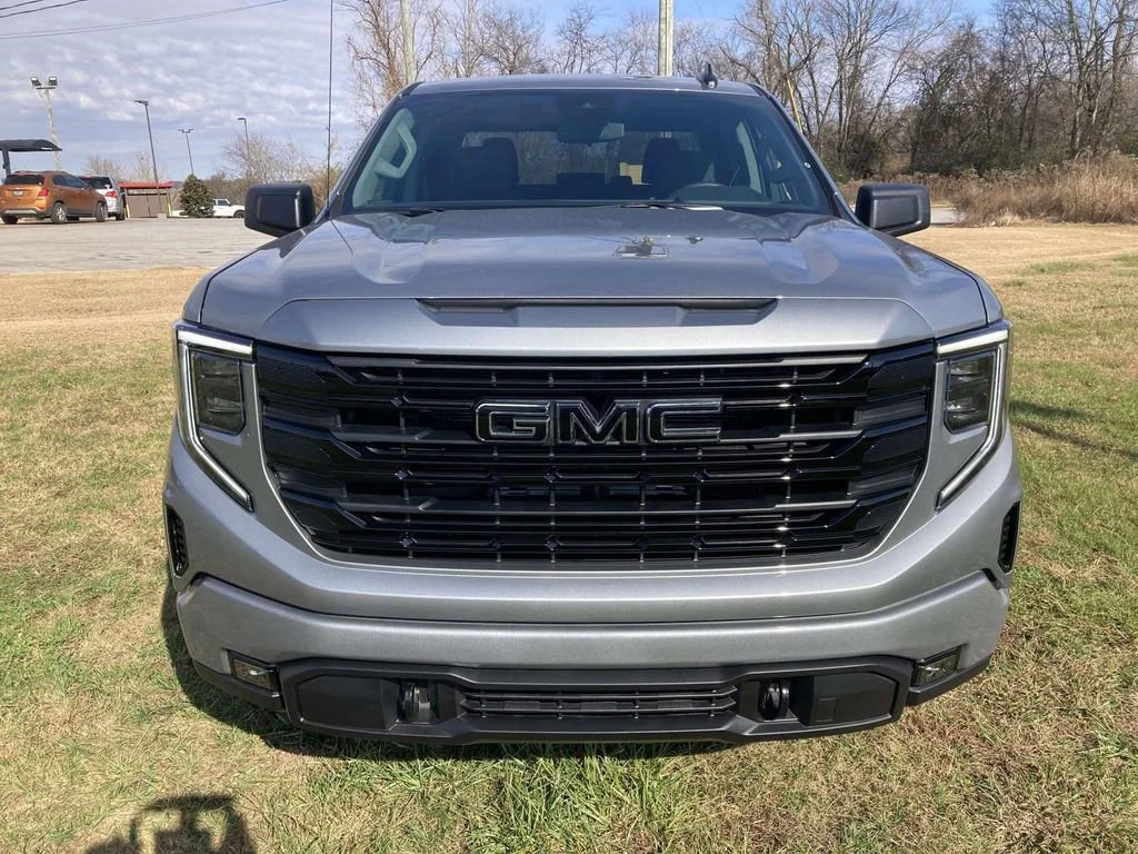New 2026 Sterling Metallic GMC Elevation image 9