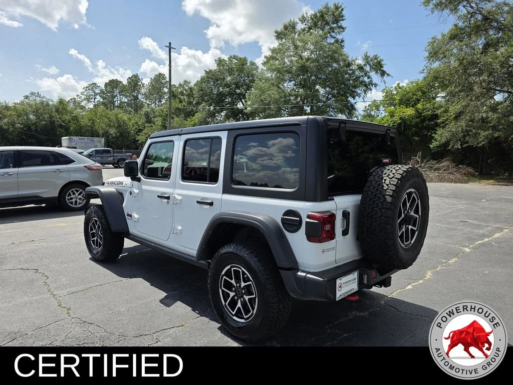 Used 2024 White Jeep Rubicon image 3