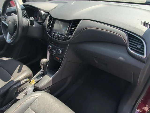 Used 2017 Red Chevrolet LT image 29