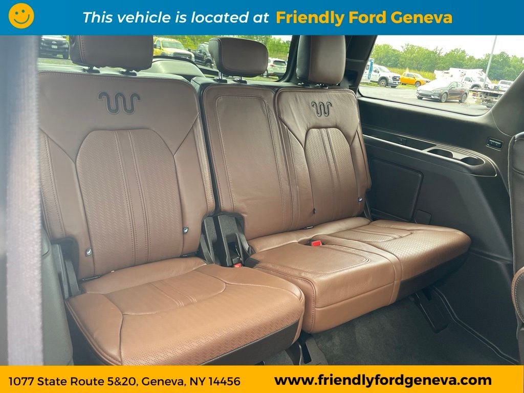Used 2024 Red Ford King Ranch image 31