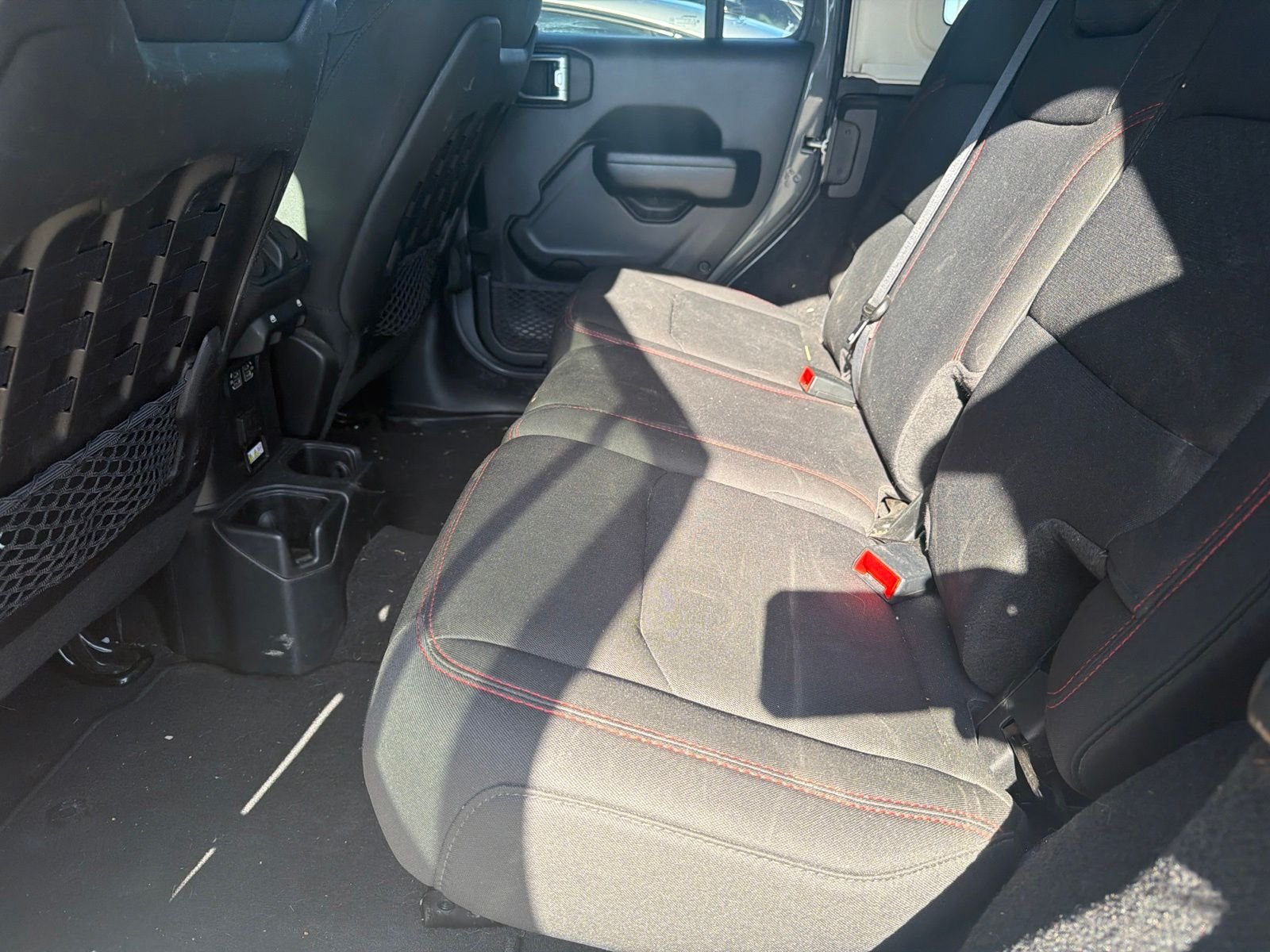 Used 2021 Sting-Gray Clearcoat Jeep Unlimited Rubicon image 9