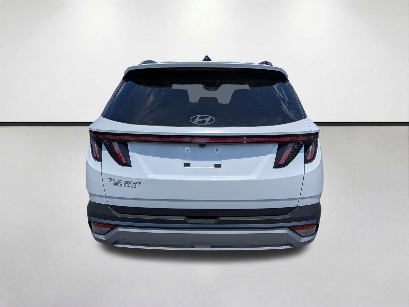 New 2026 Serenity White Pearl Hyundai SEL FWD image 38
