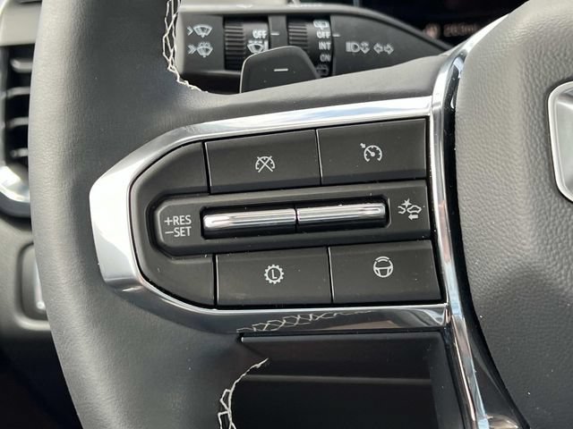 2026 GMC Acadia Denali Ultimate - Photo 28