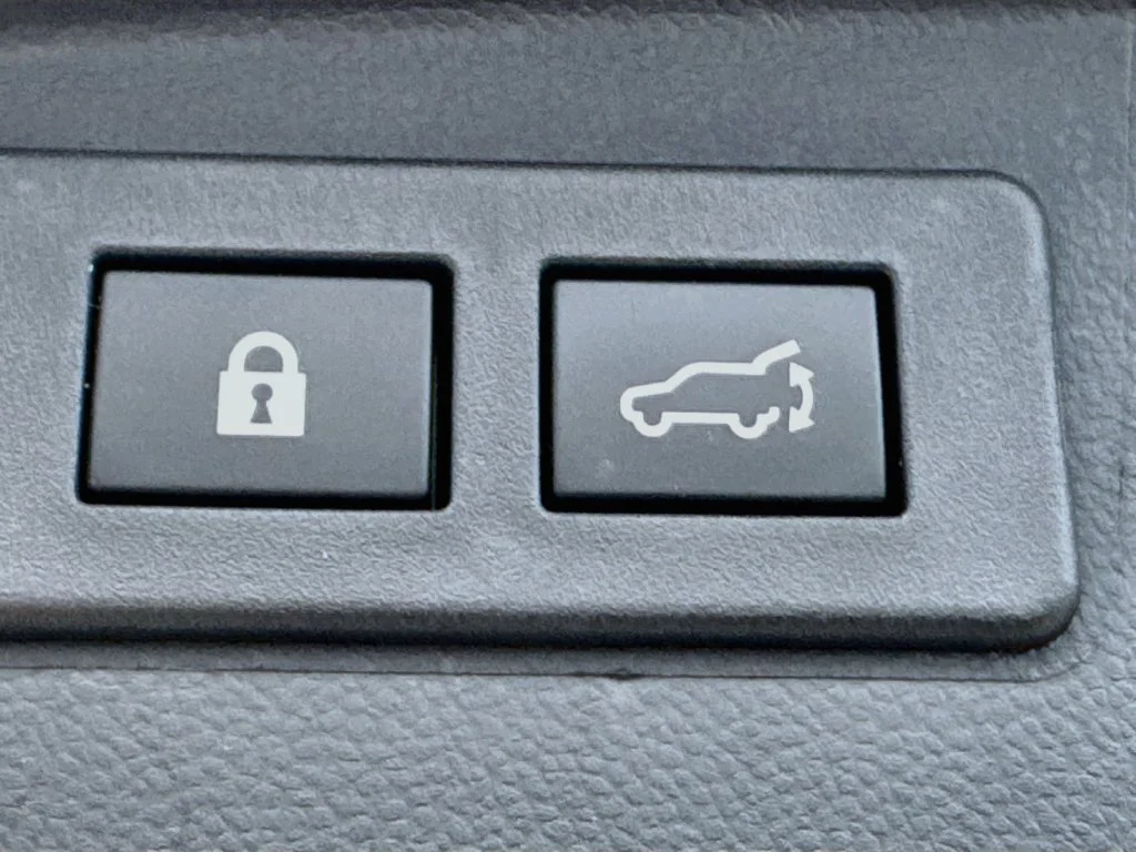 Certified Used 2025 Silver Subaru Limited image 36