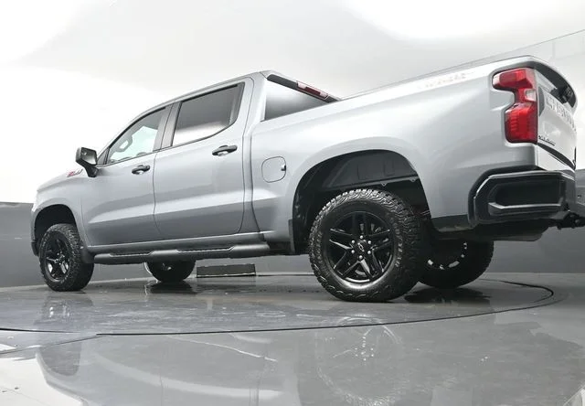 Used 2025 Gray Chevrolet Custom Trail Boss image 34