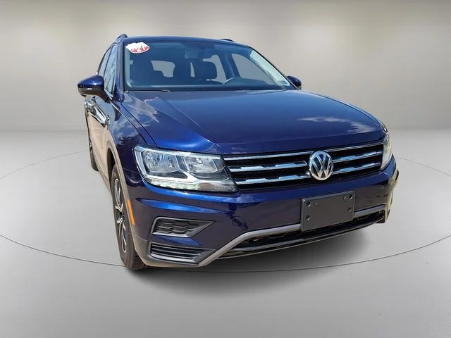 Used 2021 Blue Volkswagen 2.0T SE image 2