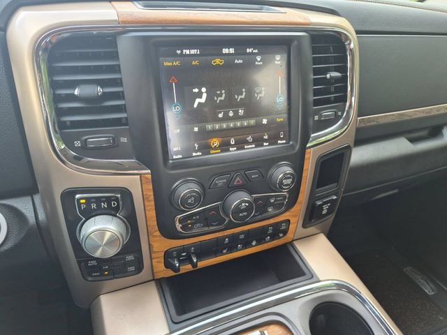 Used 2018 Brilliant Black Crystal Pearlcoat Ram Laramie Longhorn image 11