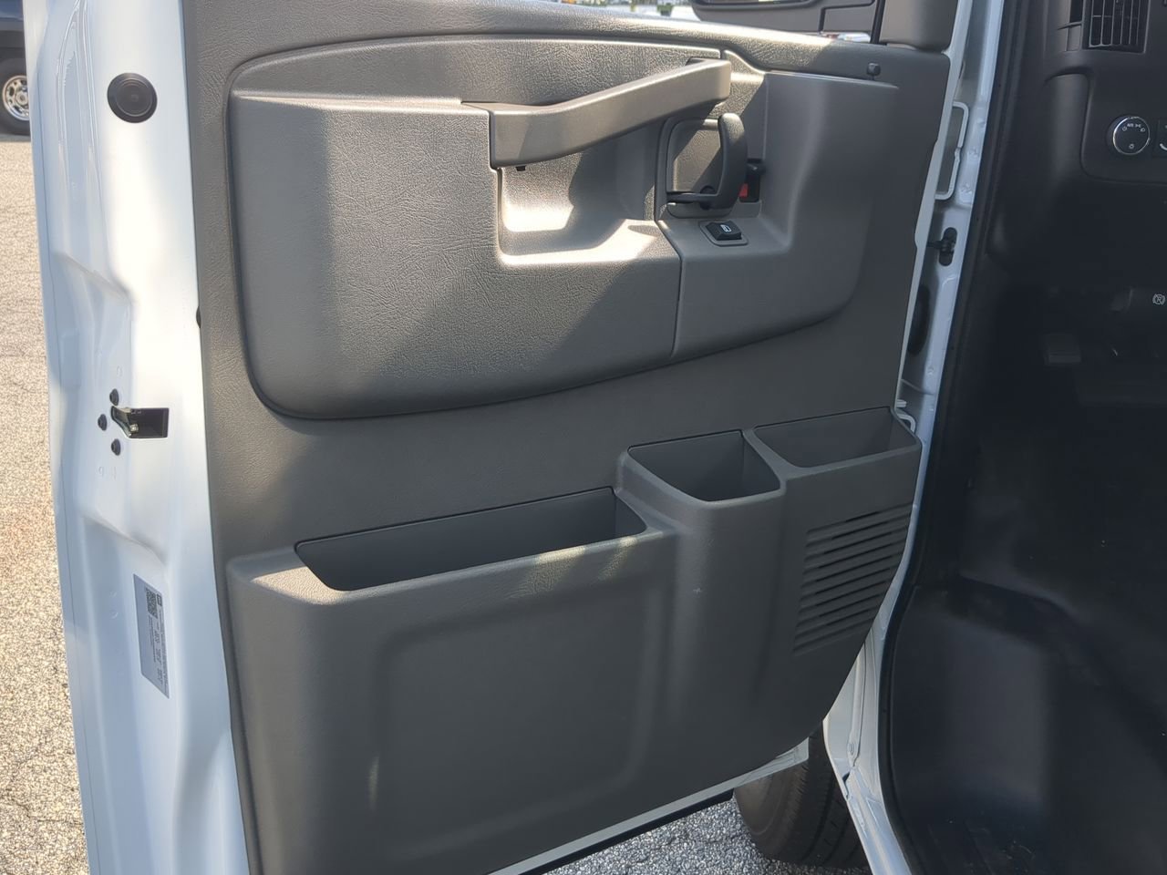 New 2025 Summit White GMC Work Truck image 19