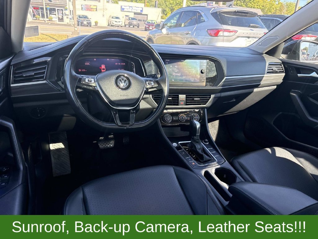 Used 2019 Black Volkswagen SEL image 13